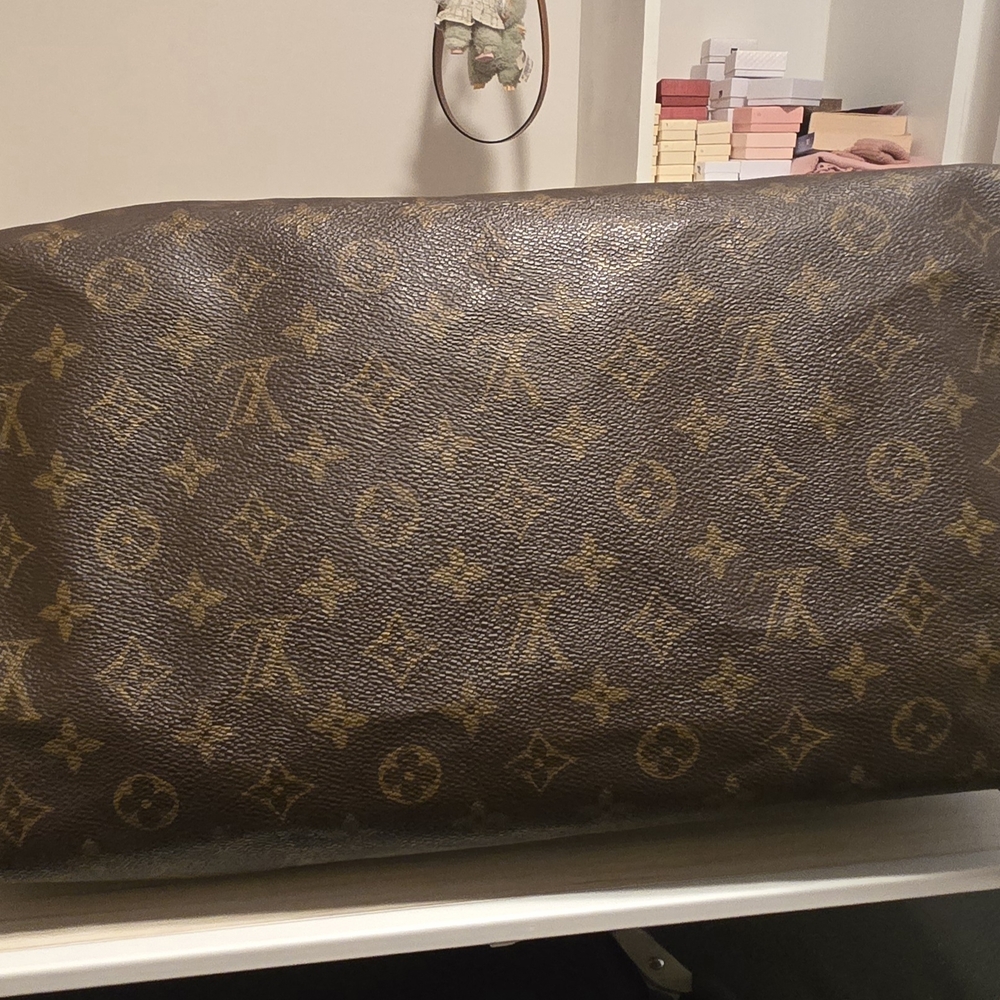 Authenthic Louis Vuitton Monogram Speedy 40. - Picture 8 of 16